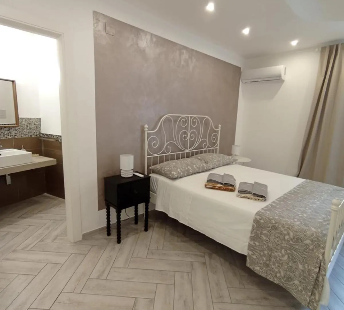 Red Bridges House Maria Apartment Naples