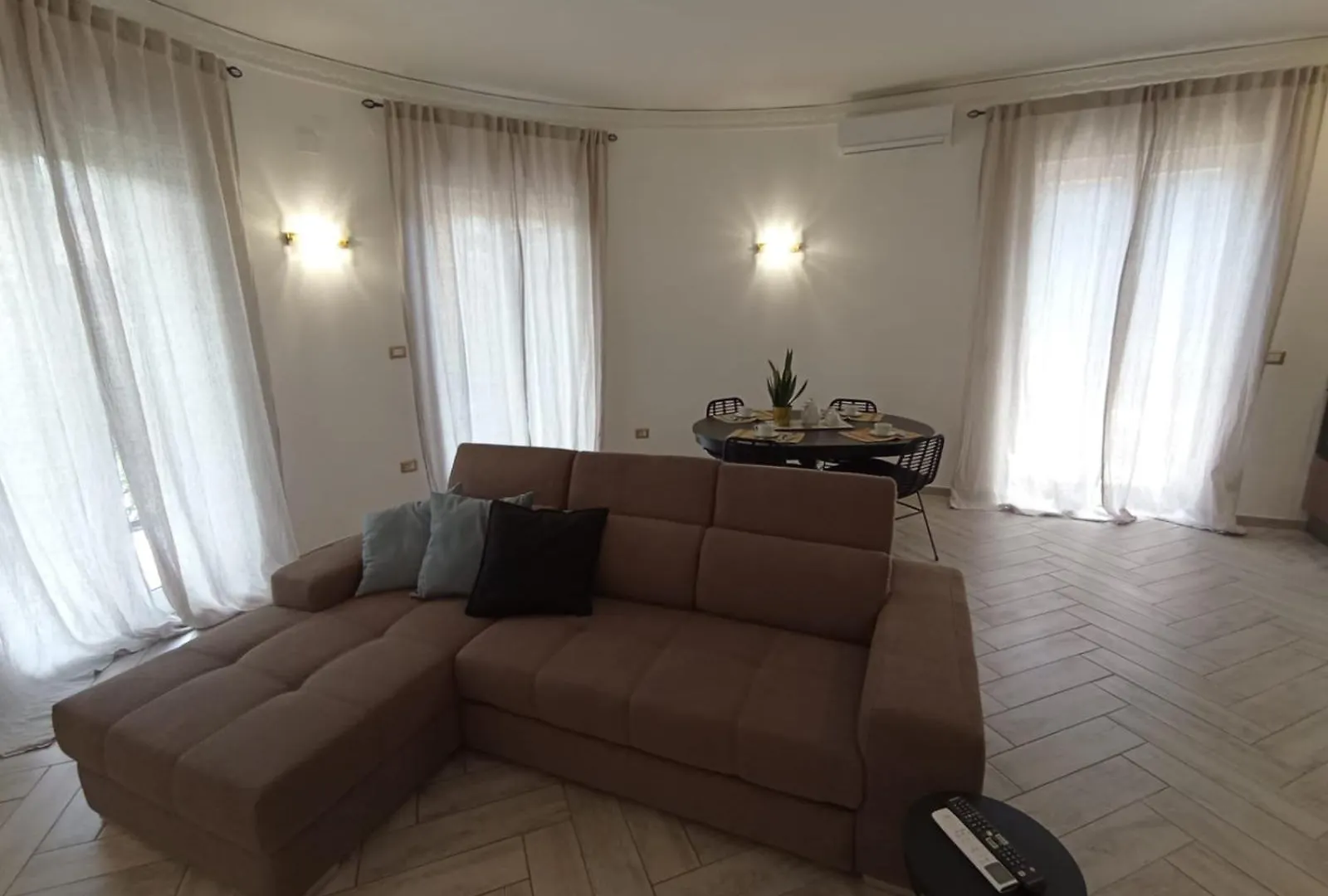 Red Bridges House Maria Apartment Naples Italy